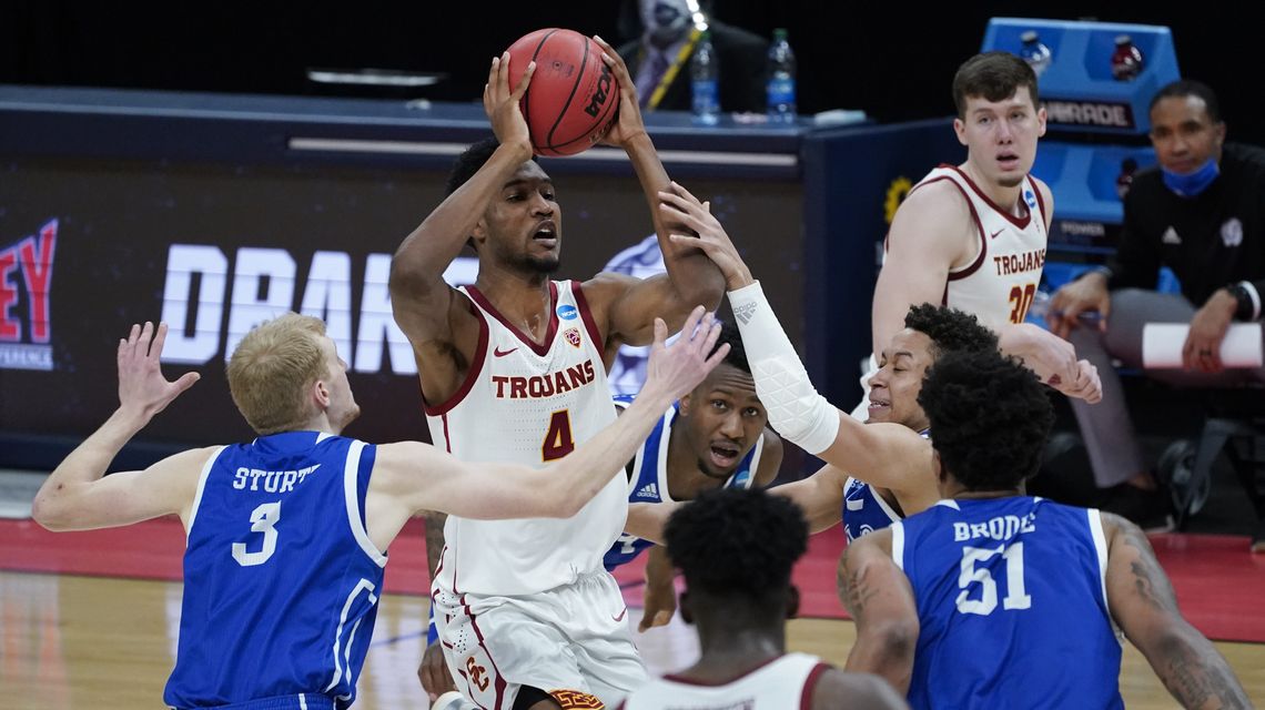Evan Mobley has 17 points to lift Southern Cal past Drake