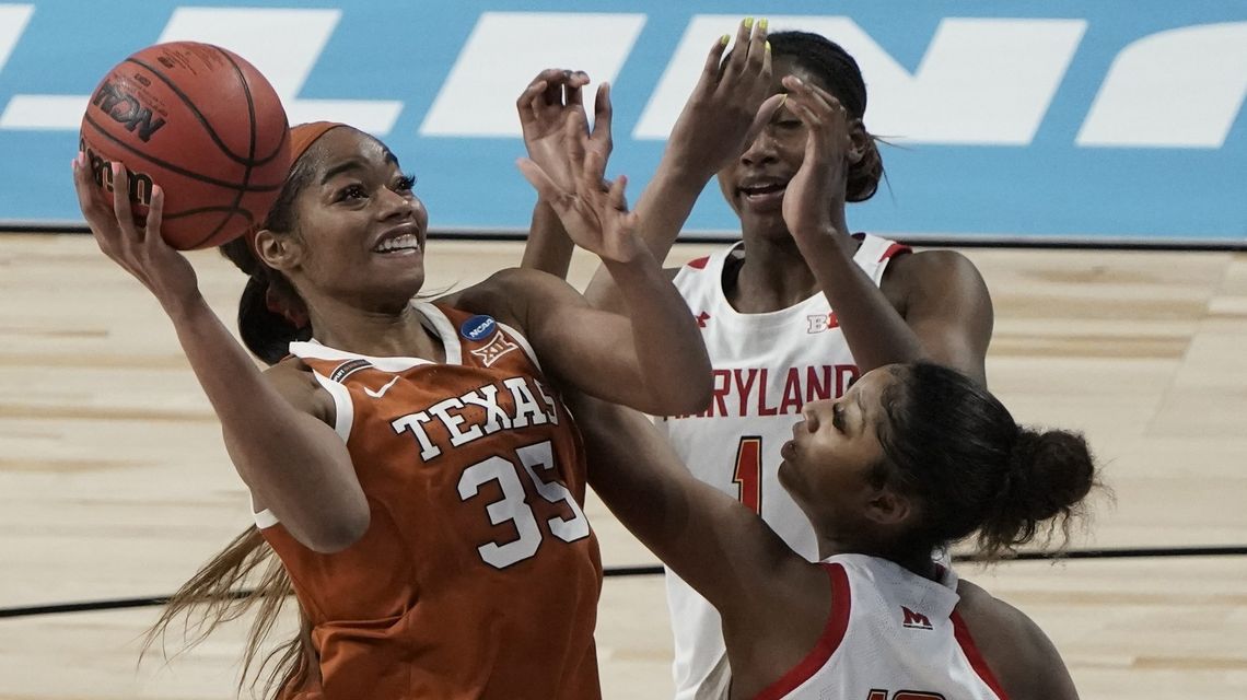 Texas slows Maryland, gets to Elite Eight with 64-61 win