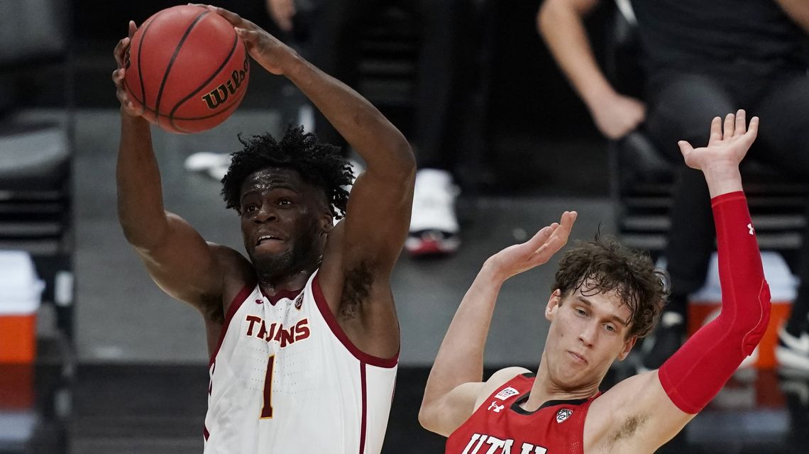 No. 24 USC holds off Utah 91-85 in double overtime at Pac-12