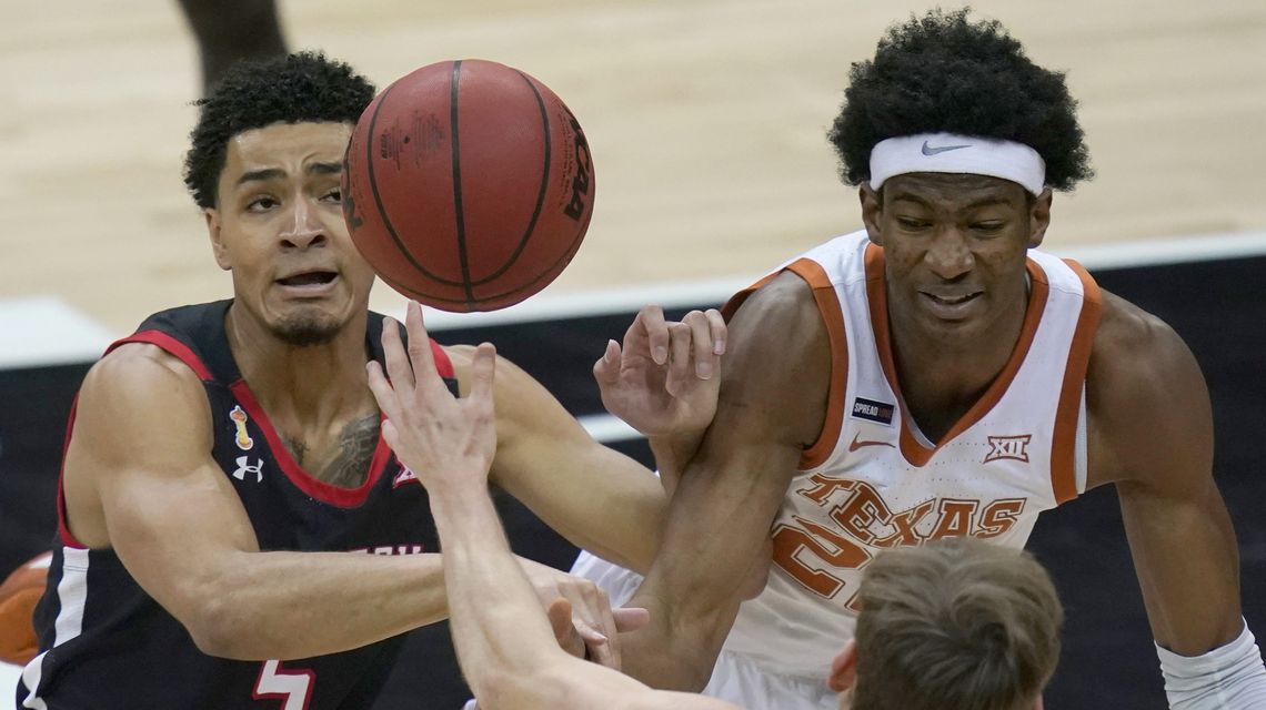 Coleman’s FTs with 1.8 seconds left lift Texas over Tech