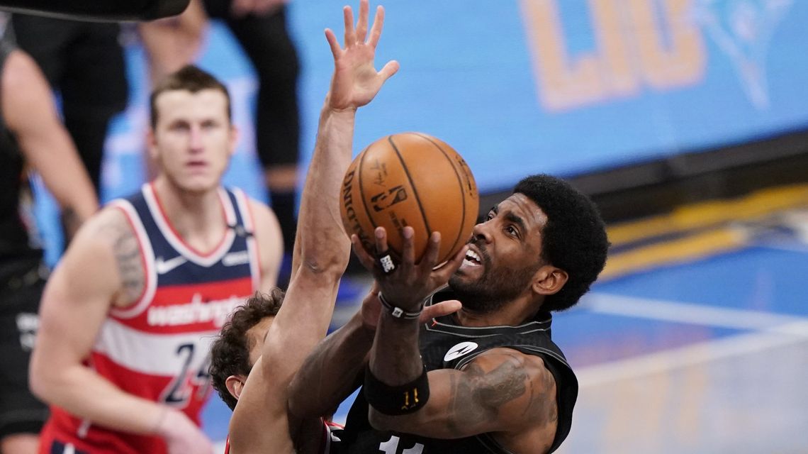 Wizards re-sign guard Raul Neto