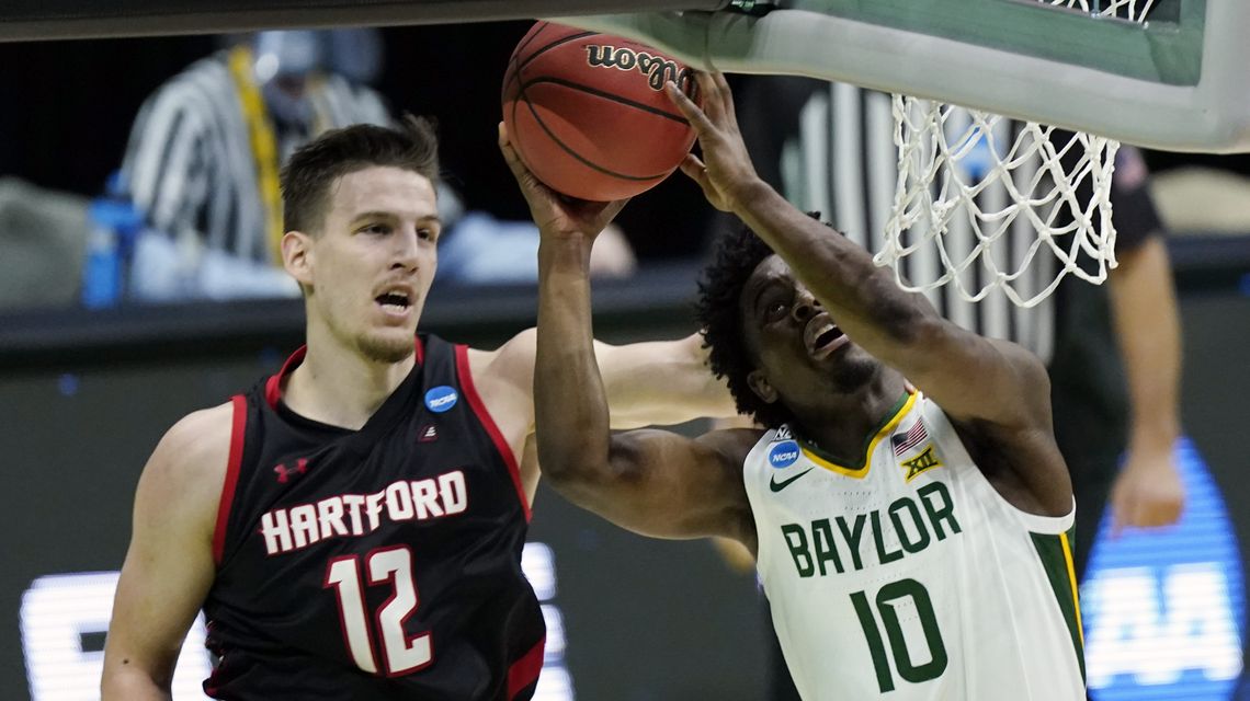 Baylor finds its touch, rolls to 79-55 victory over Hartford