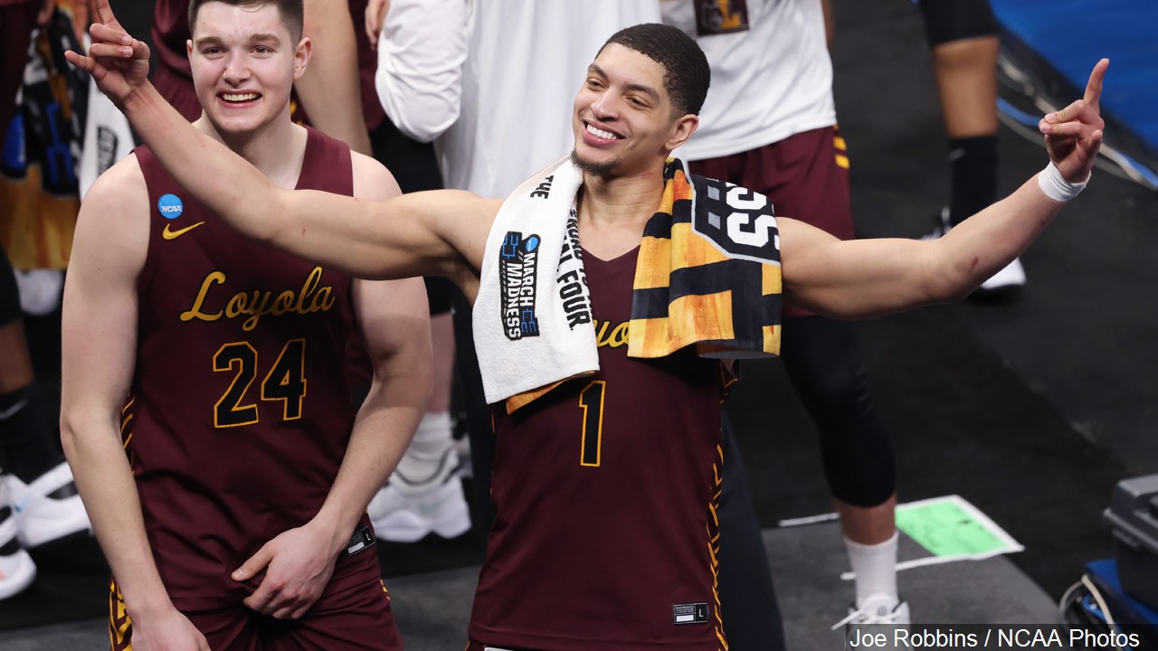 Loyola Chicago continuing to earn respect after another impressive tournament start