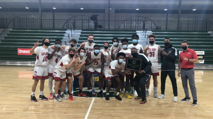 Cape Henry Collegiate boys basketball has perfect season despite pandemic