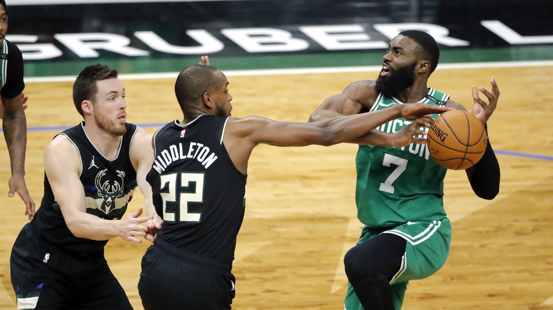 Tatum, Smart help Celtics end Bucks’ winning streak