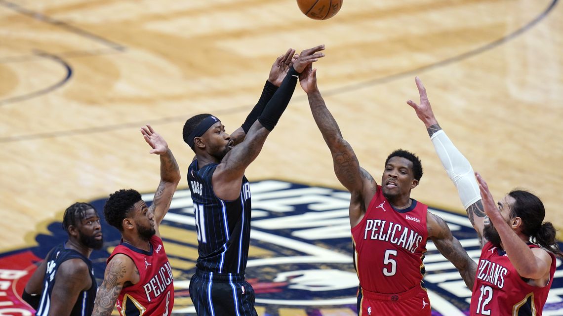 Ross lifts Magic over short-handed Pelicans in overtime