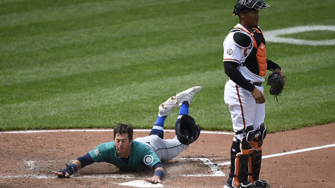 Crawford lifts Mariners over O’s 4-2 in doubleheader opener