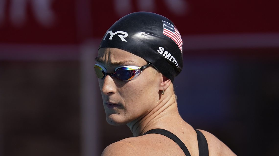 Chasing Ledecky: Leah Smith keeps coming after US star