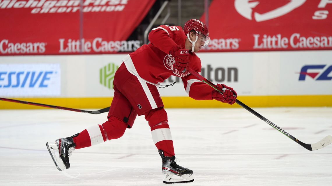Vrana scores in Detroit debut, Red Wings beat Chicago 4-1