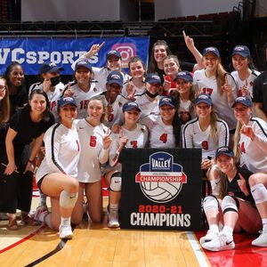 Illinois State women’s volleyball claims second straight MVC tournament title