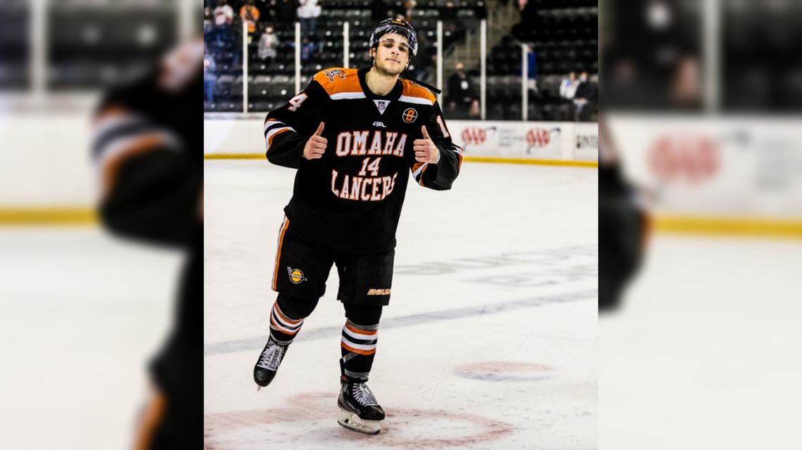 Omaha Lancers’ TJ Schweighardt to compete in third USHL season before playing for UMass Lowell