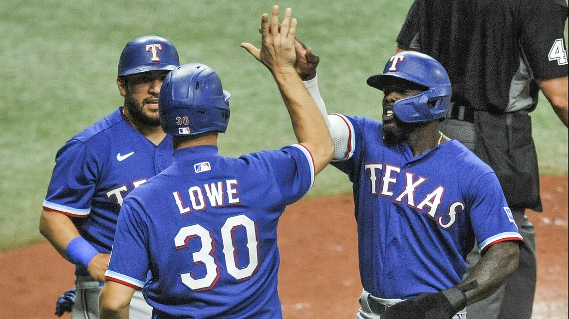 Solak, Culberson drive in 3 each, Rangers top Rays 8-3