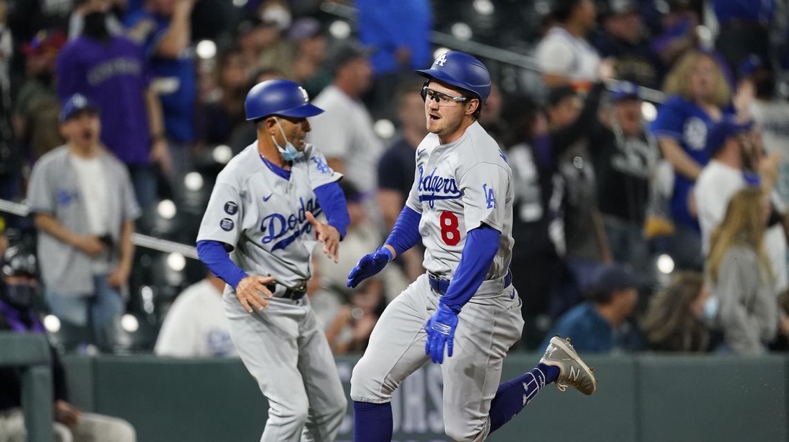 McKinstry hits inside-the-park homer, Dodgers beat Rox 6-5