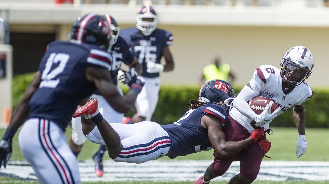 Glass with 7 TDs, leads Alabama A&M over Jackson State 52-43