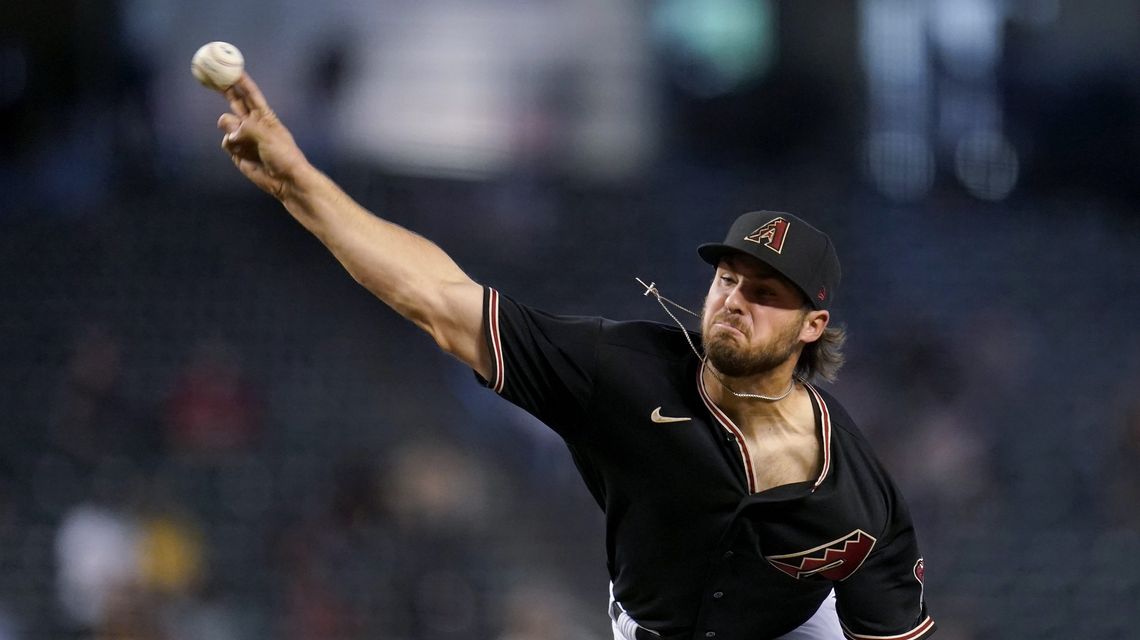 Locastro’s speed, Smith’s pitching help D-backs top Reds 8-3