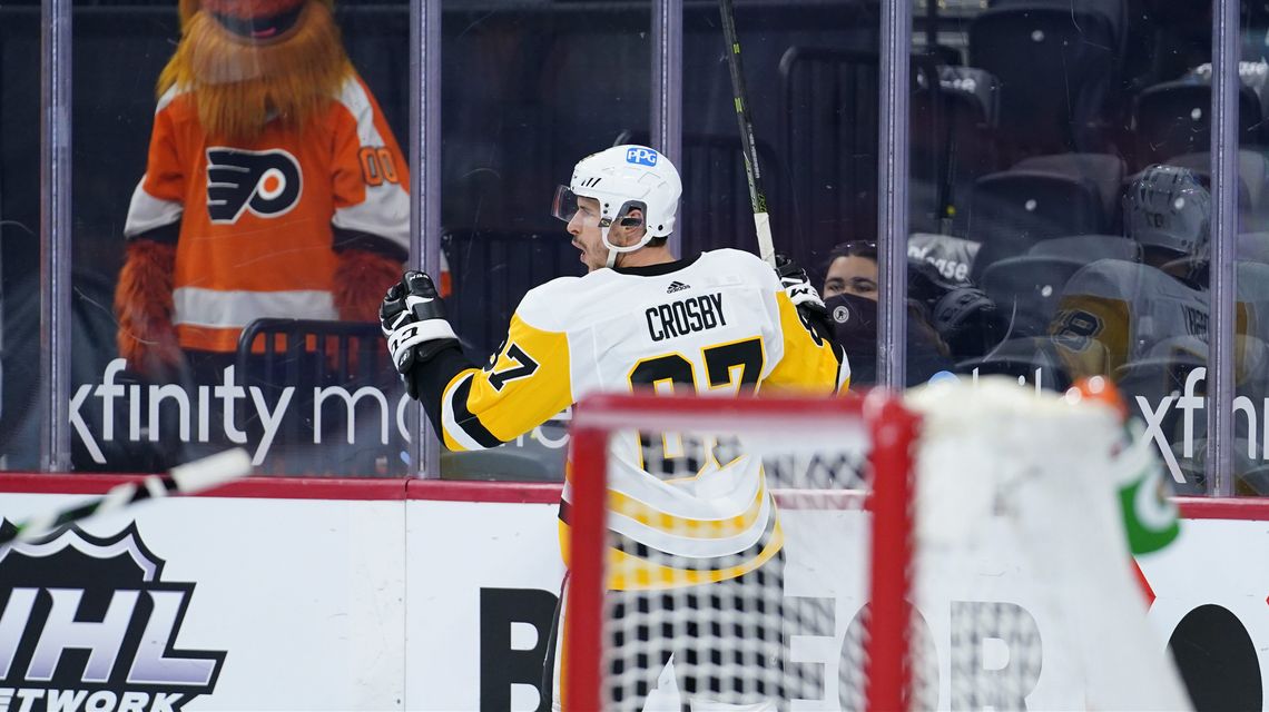 Crosby scores 2 goals as Pens surge past Flyers 7-3