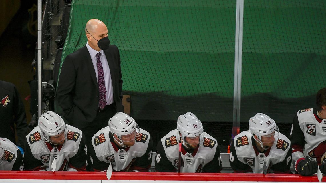 Tocchet won’t return as coach of Coyotes after 4 seasons