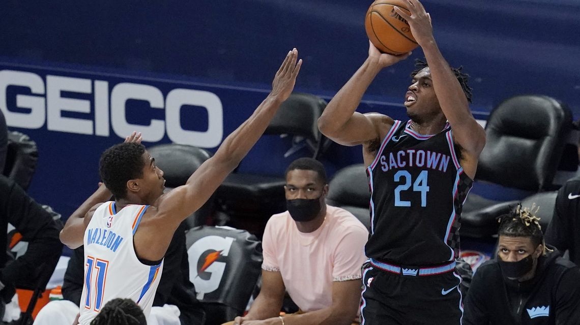 Hield’s 18 points, 11 rebounds help Kings top Thunder 103-99