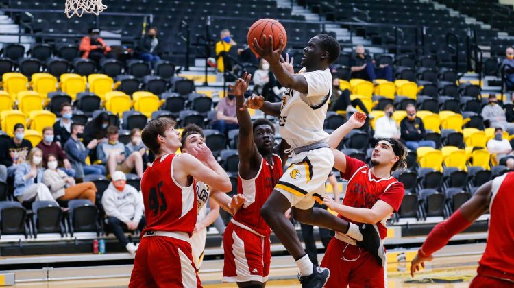 Hawaii basketball commit to bring shooting, leadership