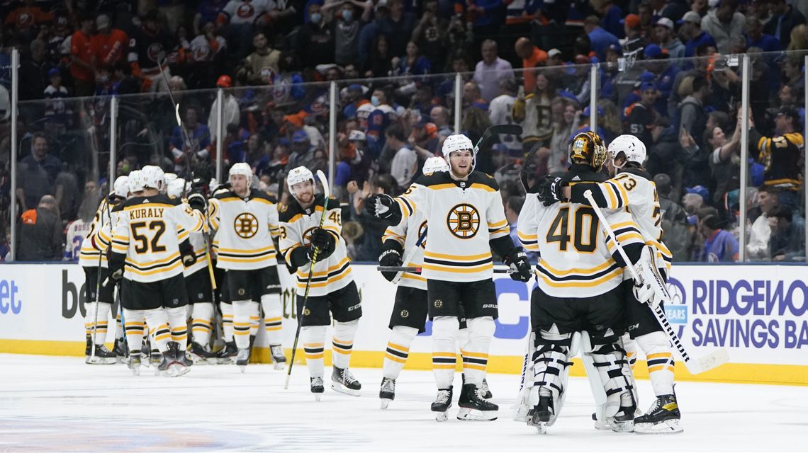 Rask needs hip surgery, wants to return to Bruins in 2022