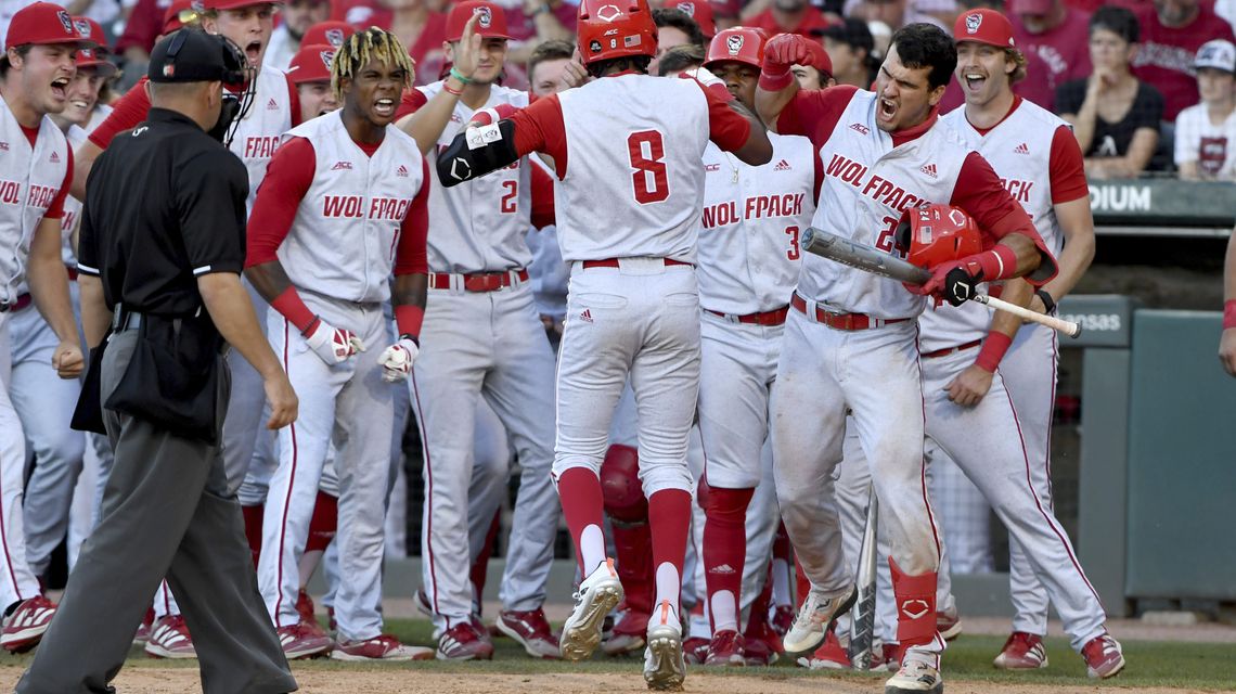 NC St, Texas, Tennessee, Arizona lock up CWS bids; Hogs out
