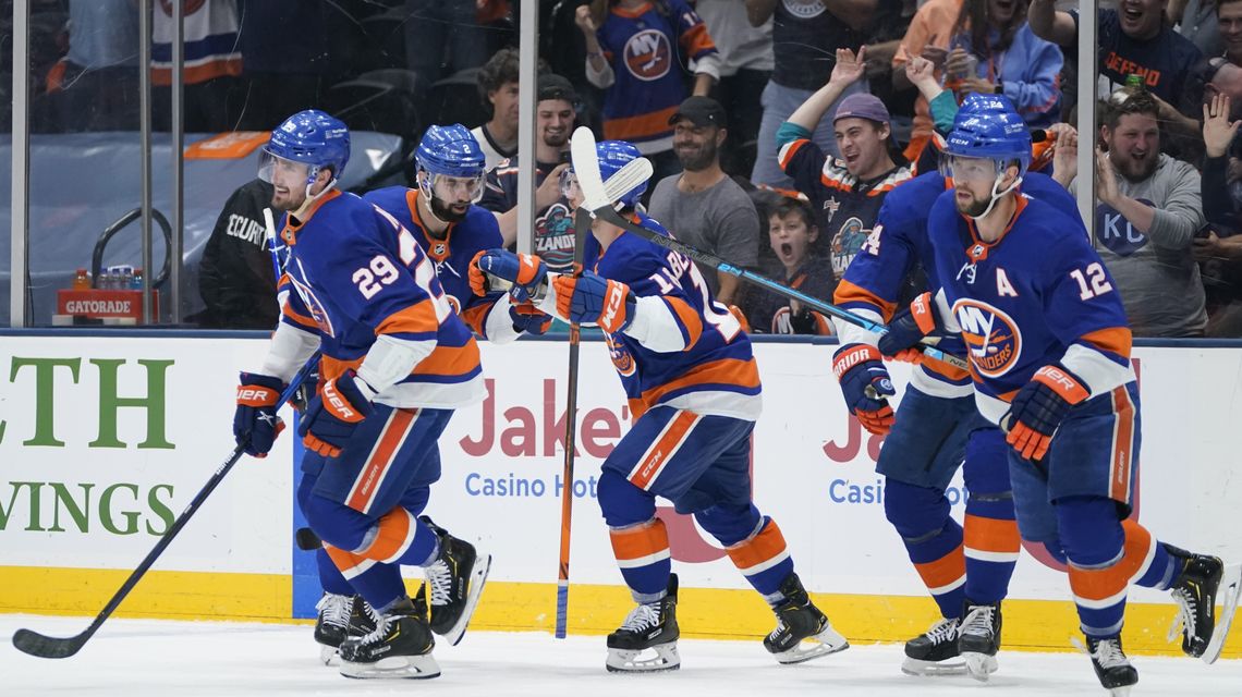 Islanders beat Bruins 6-2 in Game 6, reach Stanley Cup semis