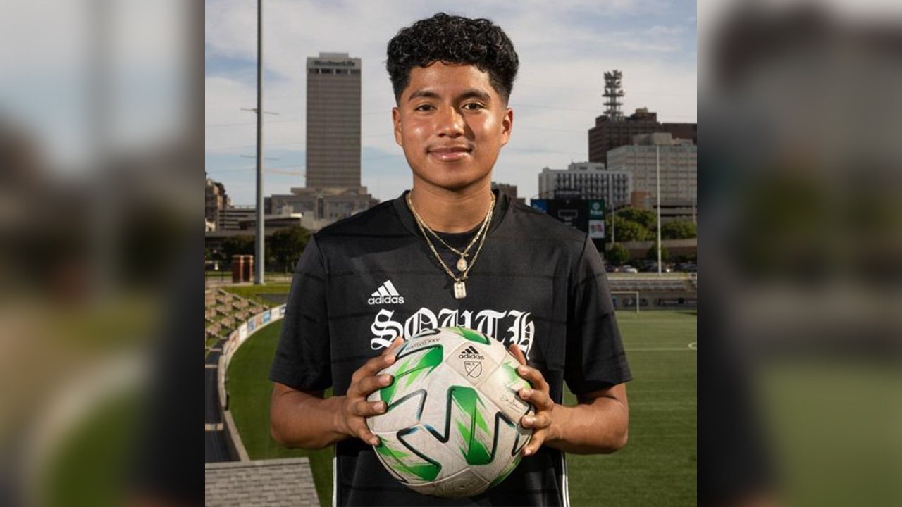 Omaha South’s Edwin Cisneros-Garcia ‘excels on the big stage’