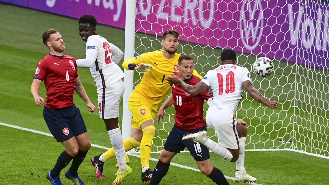Sterling savior again: England beats Czechs at Euro 2020