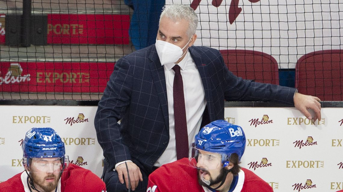 Canadiens coach Ducharme tests positive for virus, isolating