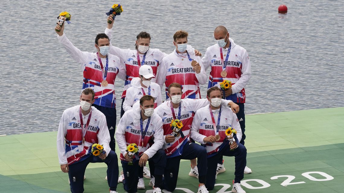 British and American rowing boats flop in Tokyo