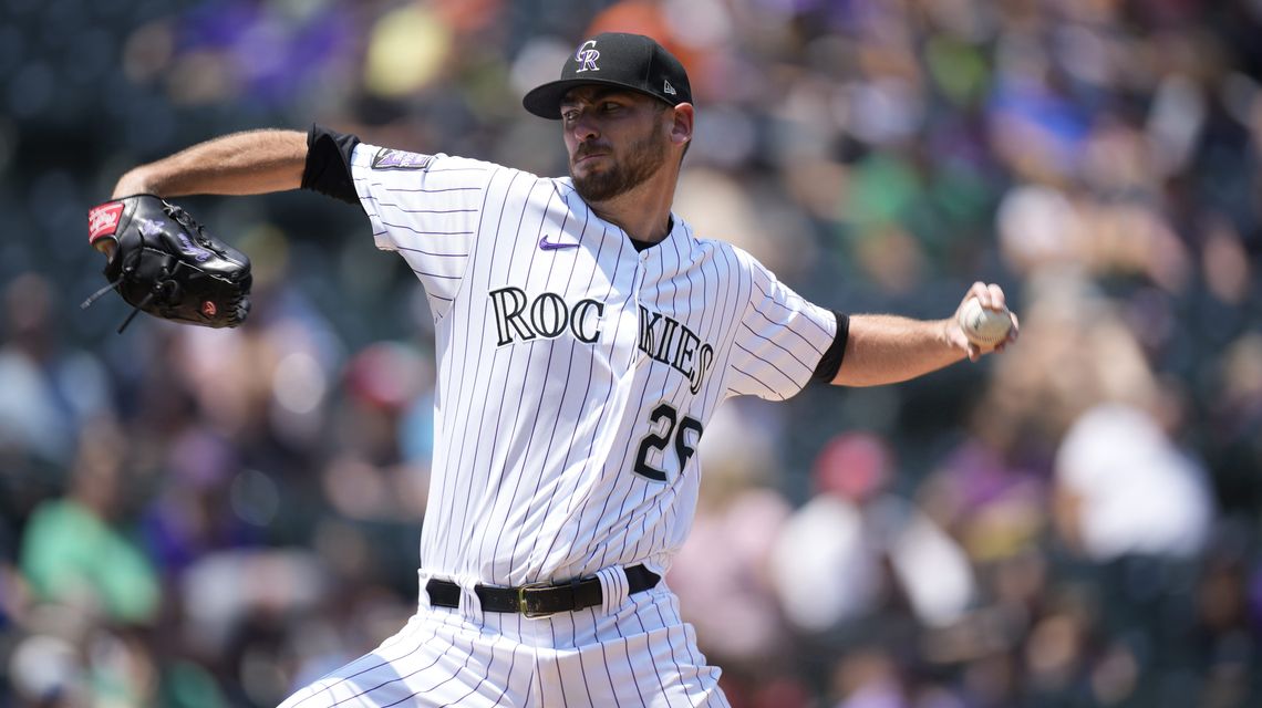 Gomber back from injured list, pitches Rockies past Mariners