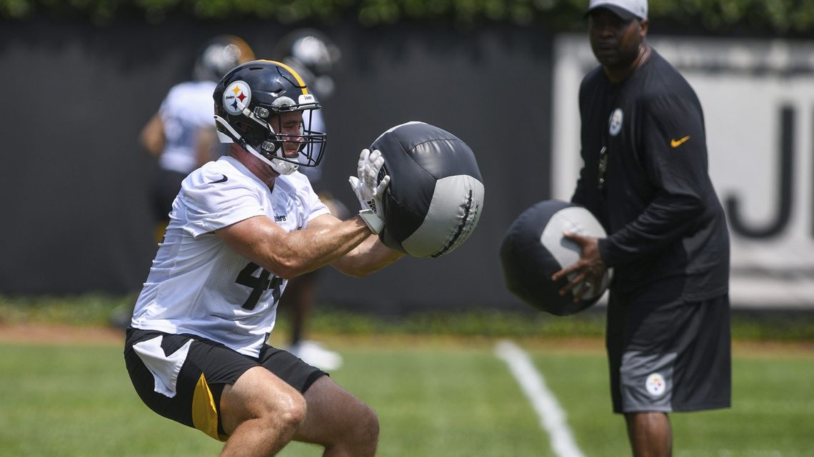 Steelers’ T.J. Watt focused on football, not contract status