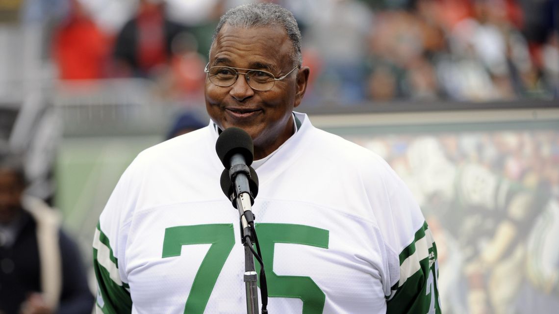 Hall of Fame-bound Hill was durable force on Jets’ O-line
