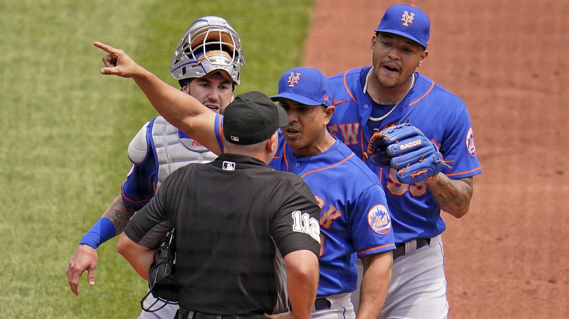 Mets manager Rojas suspended 2 games for outburst