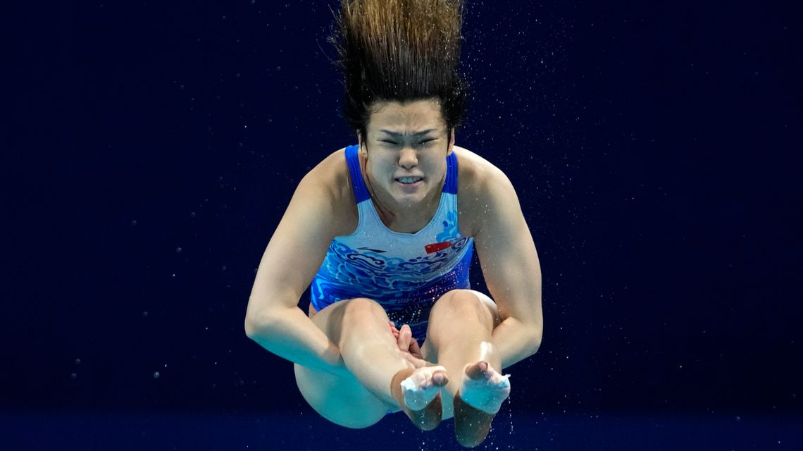 China goes 1-2 in prelims of women’s springboard diving
