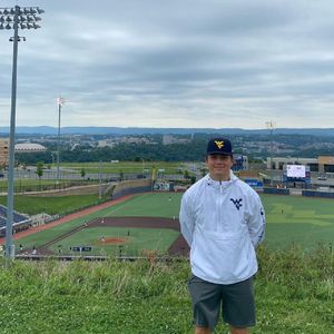 Arlington’s rising ace Eric Servellon chooses West Virginia