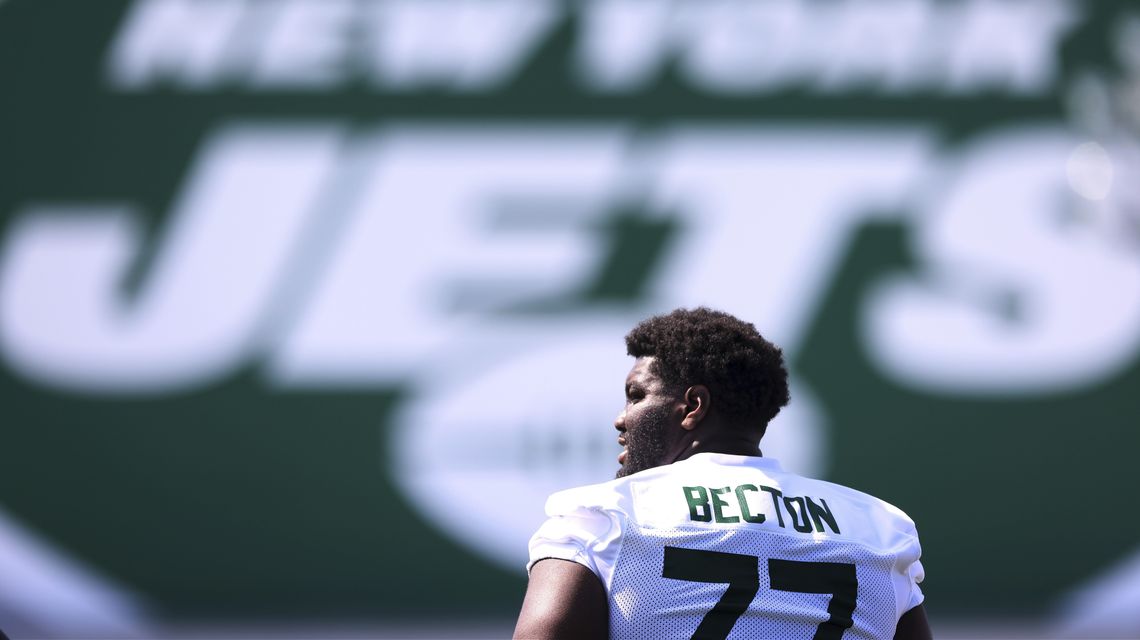 Becton, Lawson helping each other improve in Jets’ trenches