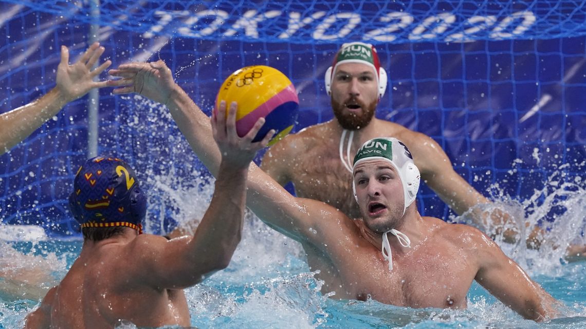 Nagy, Hungary beat Spain for bronze medal in water polo