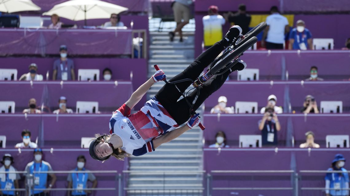 Worthington, Martin earn gold in BMX freestyle Olympic debut