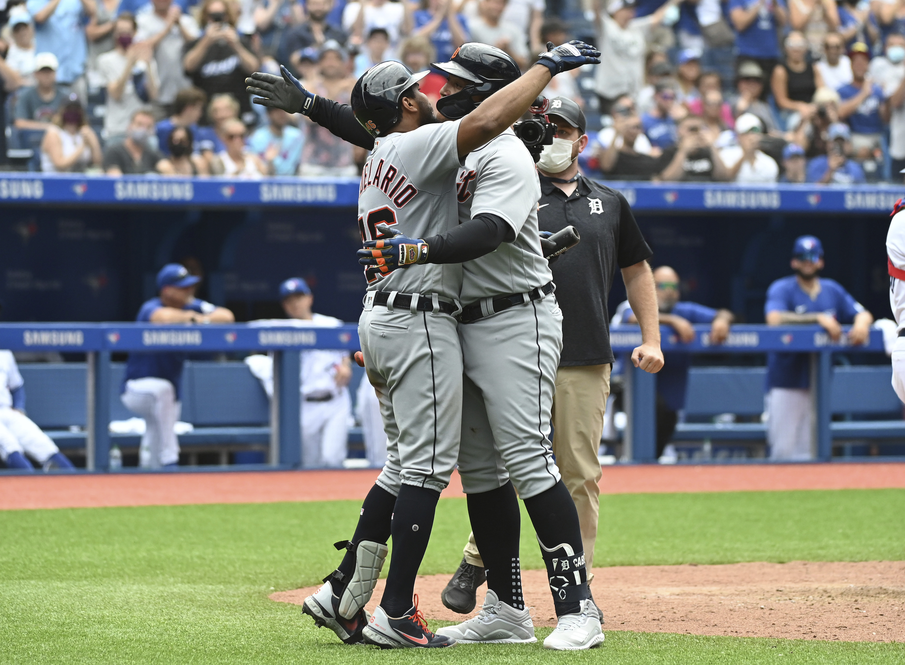 Dodgers Clinch NL West Division Title for 10th Time in 11 Seasons - BVM  Sports