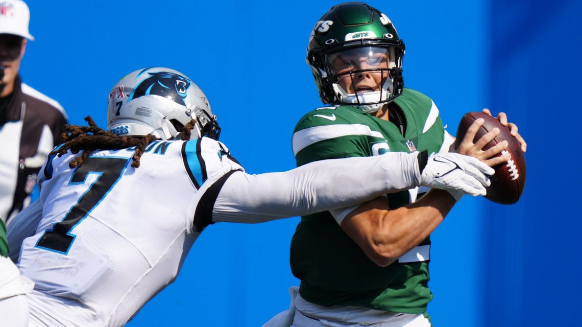 Jets QB Wilson shows toughness, ‘moxie’ in loss to Panthers