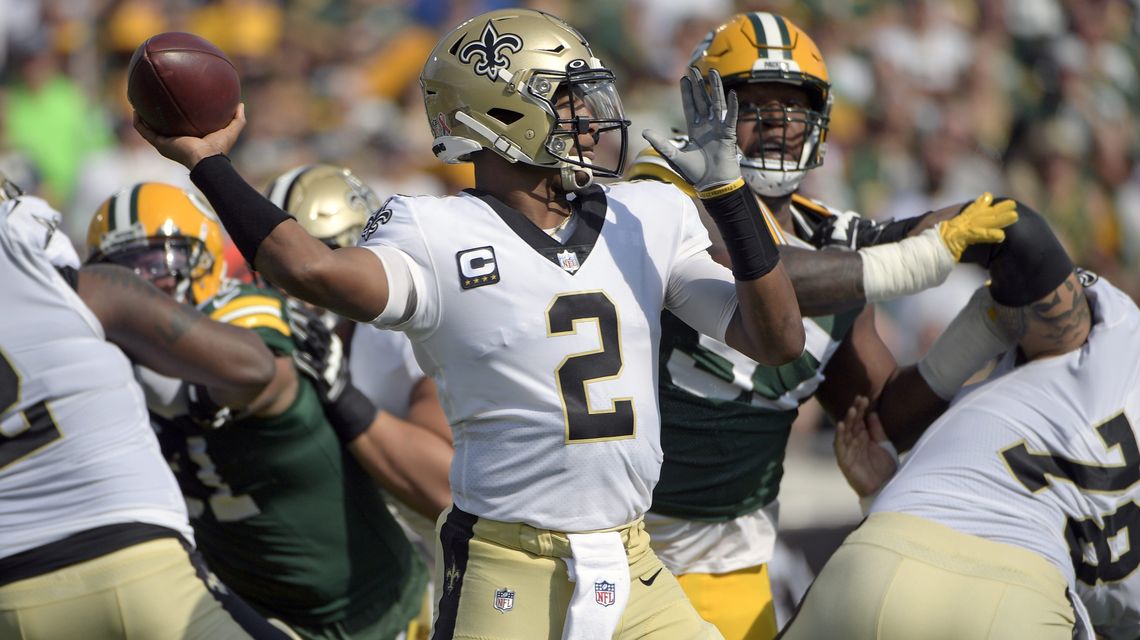 Winston, Saints, overcome displacement, pound Packers 38-3