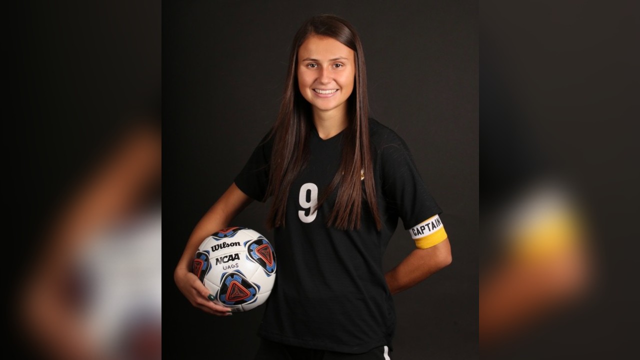 Abby Reisz finishing Upper Arlington career as Ohio’s No. 1-ranked girls soccer player