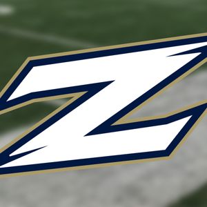 Irons accounts for 4 TDs, leads Akron over Bryant 35-14