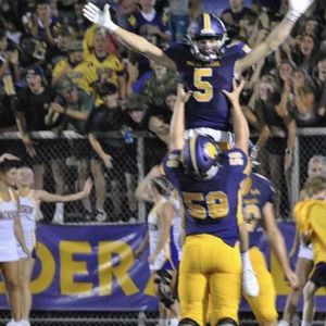 From the court to the endzone, Mack Kistler can do it all