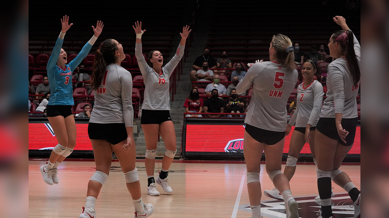 UNM volleyball off to best start in 12 years