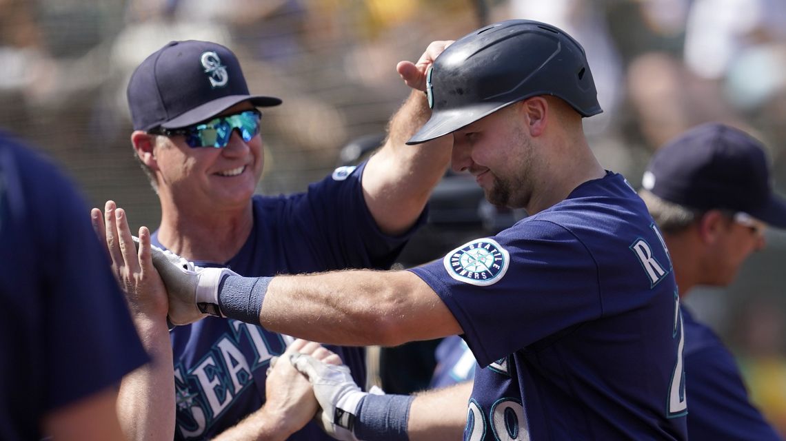 Mariners expect to be active and spend after 90-win season