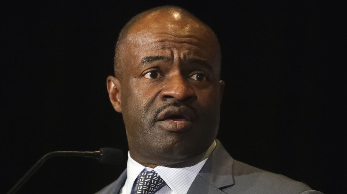 NFLPA leader DeMaurice Smith planning to work 1 more term