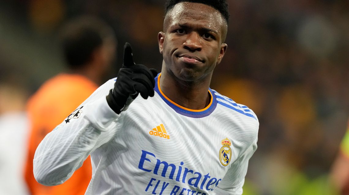 Vinícius double leads Real Madrid to 5-0 rout at Shakhtar