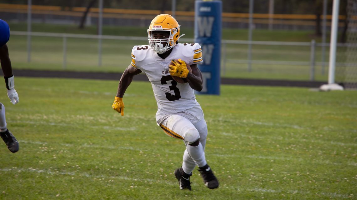 Cebe Hunderman goes from tough life in Congo to Zeeland East football standout
